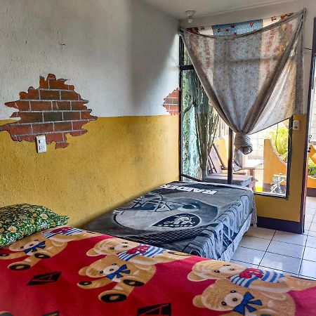 Hotel San Francisco San Pedro La Laguna Buitenkant foto
