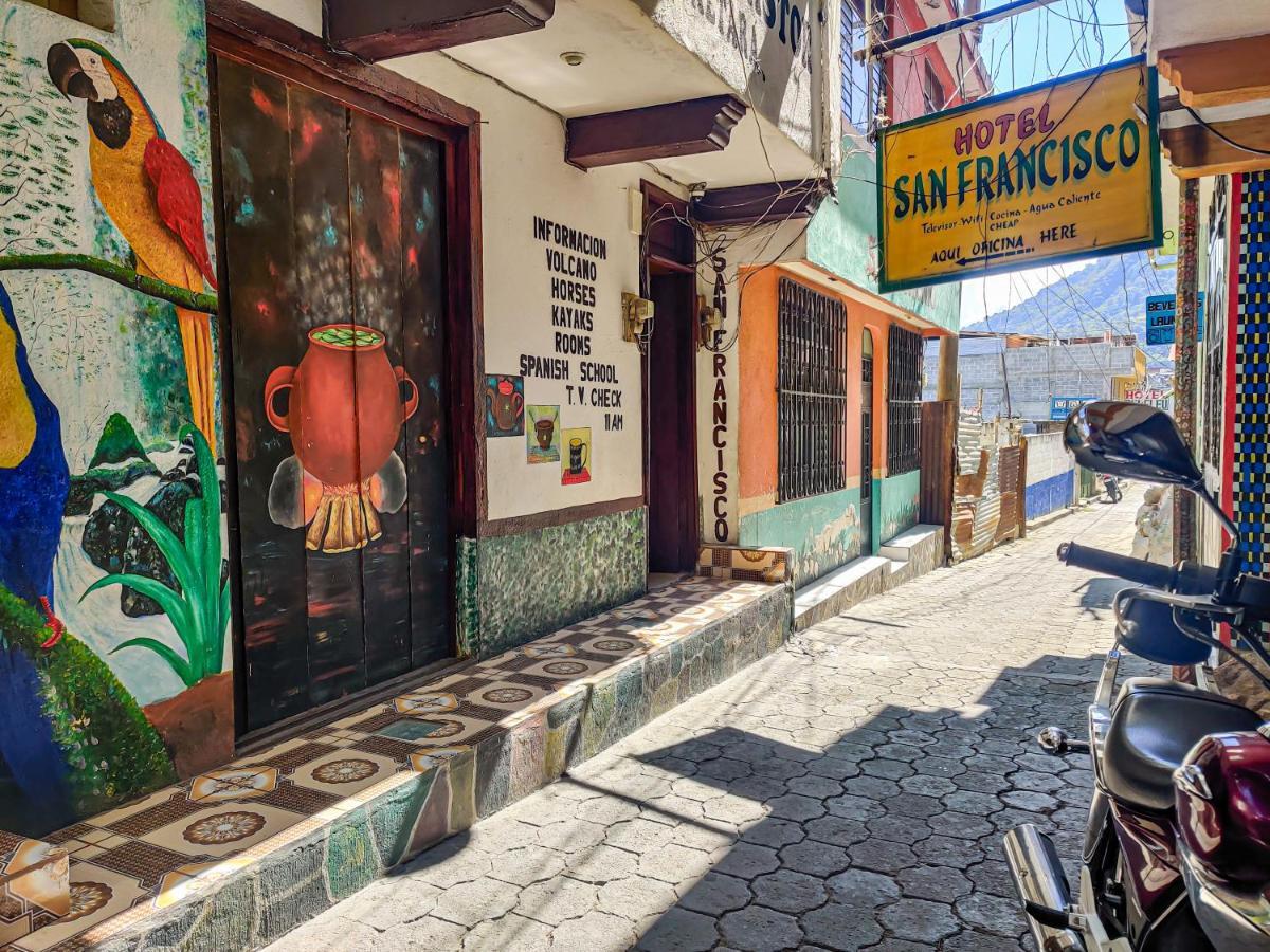 Hotel San Francisco San Pedro La Laguna Buitenkant foto