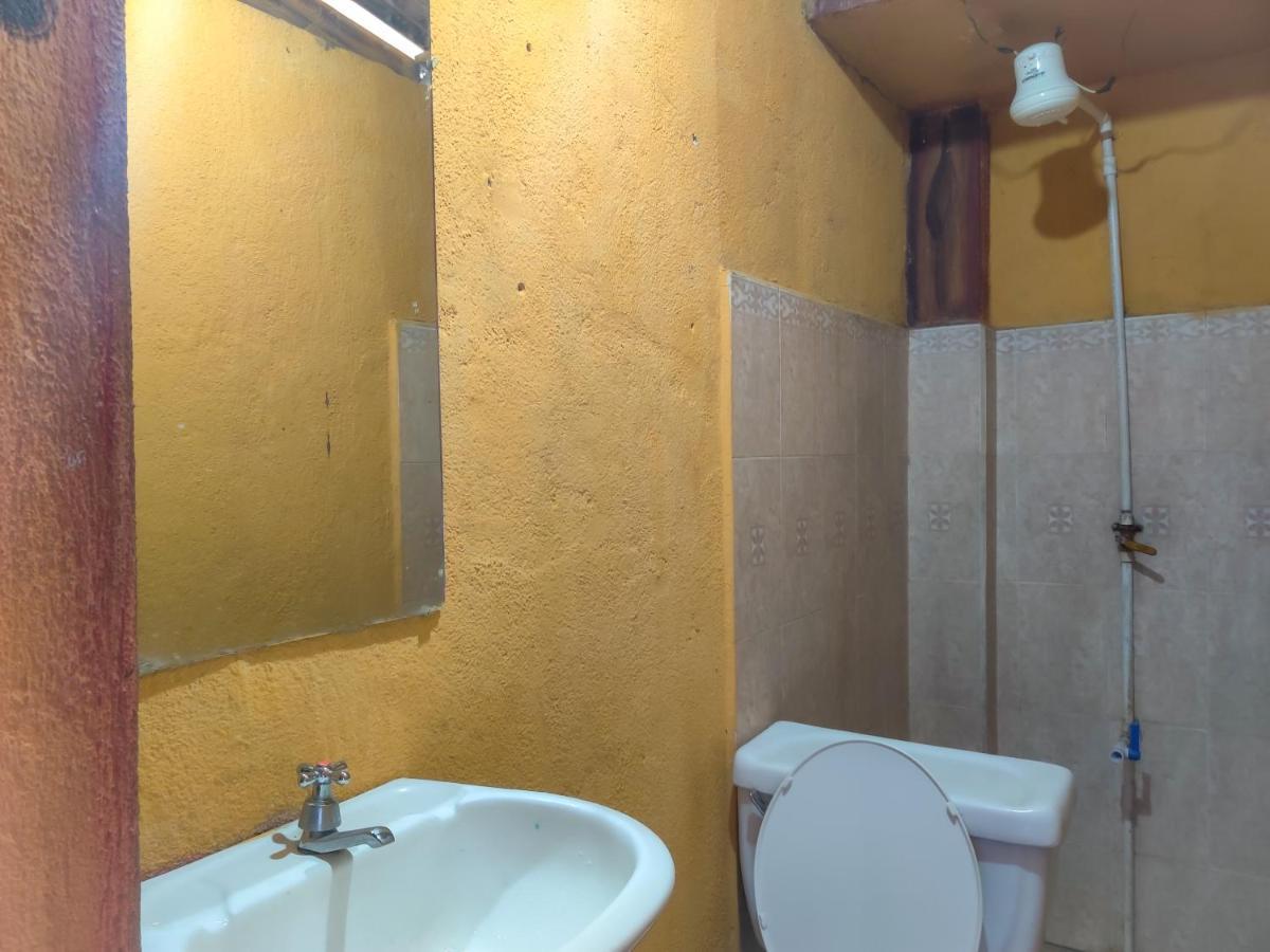 Hotel San Francisco San Pedro La Laguna Buitenkant foto