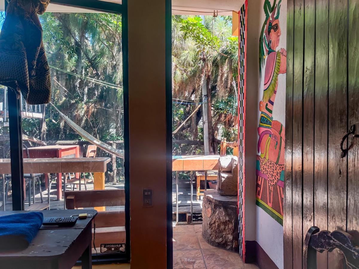 Hotel San Francisco San Pedro La Laguna Buitenkant foto